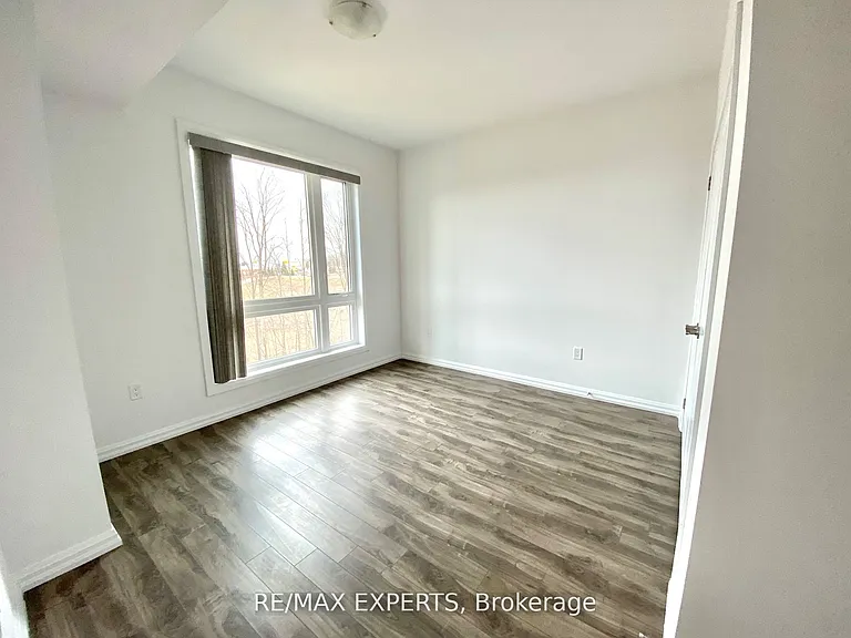 302 Essa Rd #306 — Photo 6