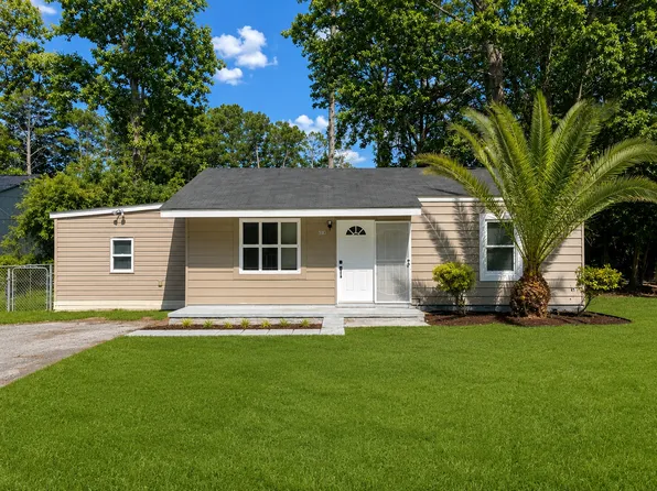 5414 Emory Dr, Savannah, GA 31406