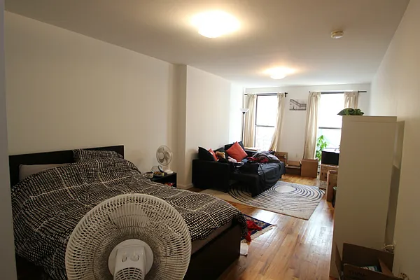 Rented by Citi Habitats | media 16