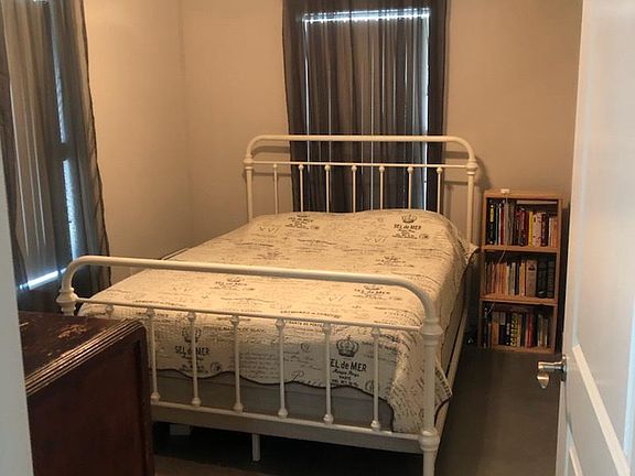 2nd image of 11479 Tiara St #2