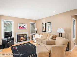 814 W Bleeker St APT D1, Aspen, CO 81611