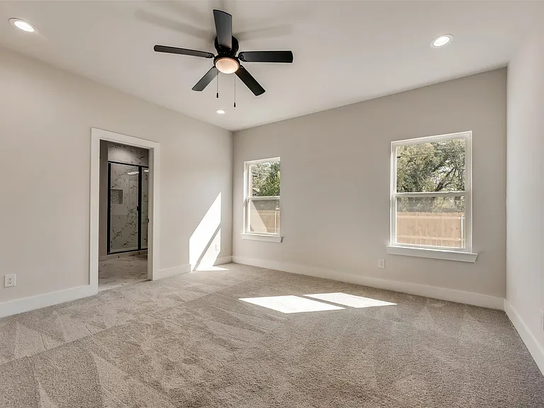 4024 Colonial Ave — Photo 12
