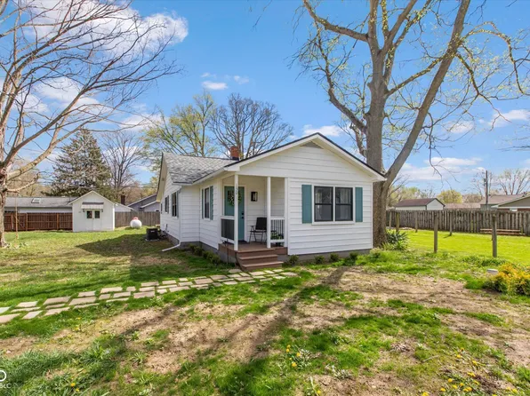 130 Hiawatha Dr, Noblesville, IN 46062