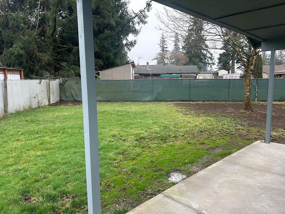 2nd image of 10005 NE 81st St