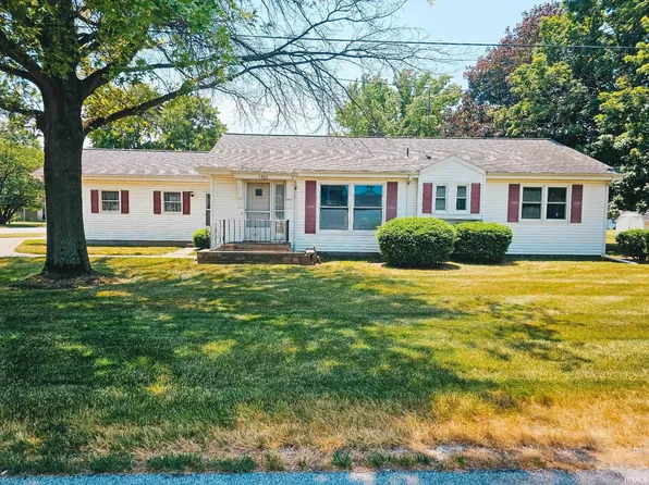 1501 Villa Ct, North Manchester, IN 46962