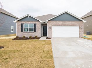 613 Blarney Dr, Pendleton, IN 46064