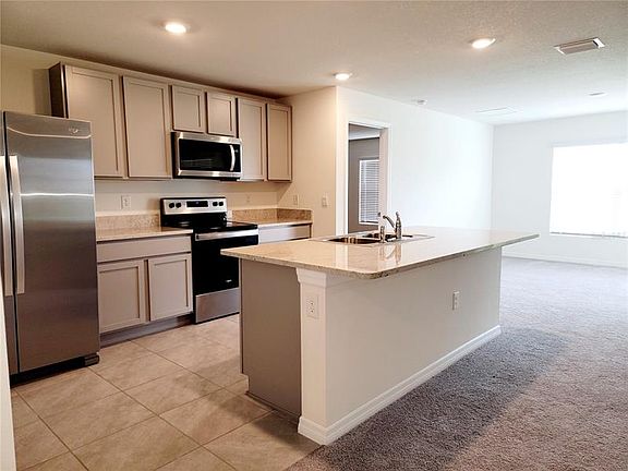 3rd image of 6564 SE 4th Ln
