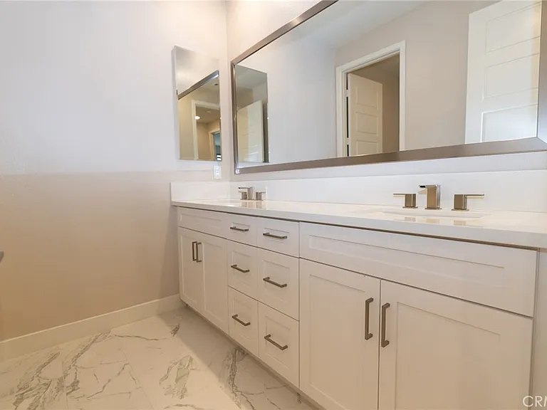 70 Sagan Way — Photo 28