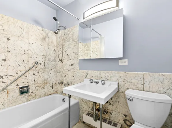 420 East 51st Street image 10 of 12