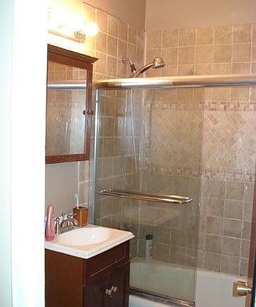 Newly Titled Bathroom