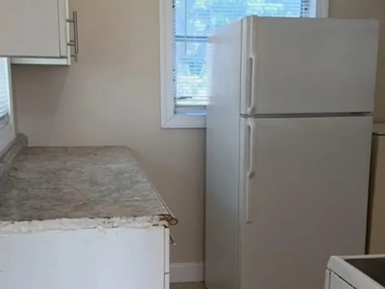 3734 Avenue S — Photo 10