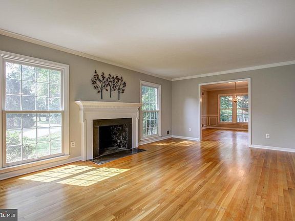 5th image of 6110 Calwood Way