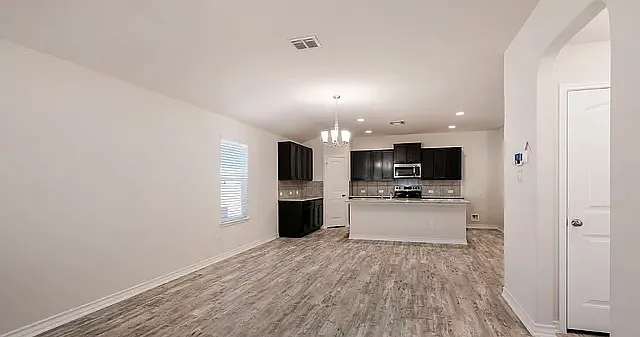 6514 Encore Oaks — Photo 2