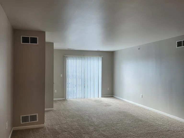 Abbey Ridge Apartment Homes — Photo 95