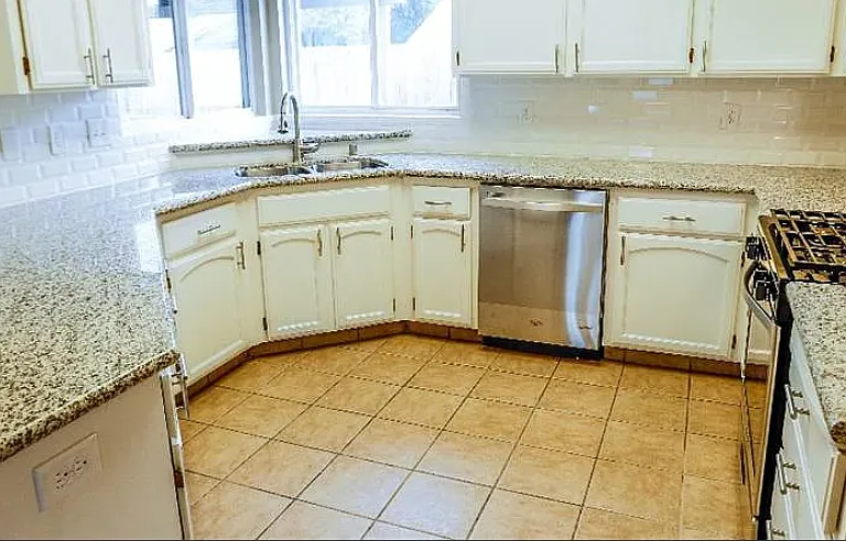 15633 Wooten Ct — Photo 12
