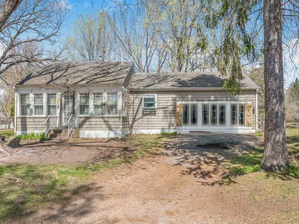 3836 Togo Rd, Spring Park, MN 55384