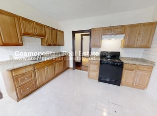 28 Temple St, Somerville, MA 02145