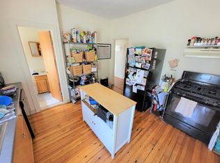35 Oak St #3, Somerville, MA 02143