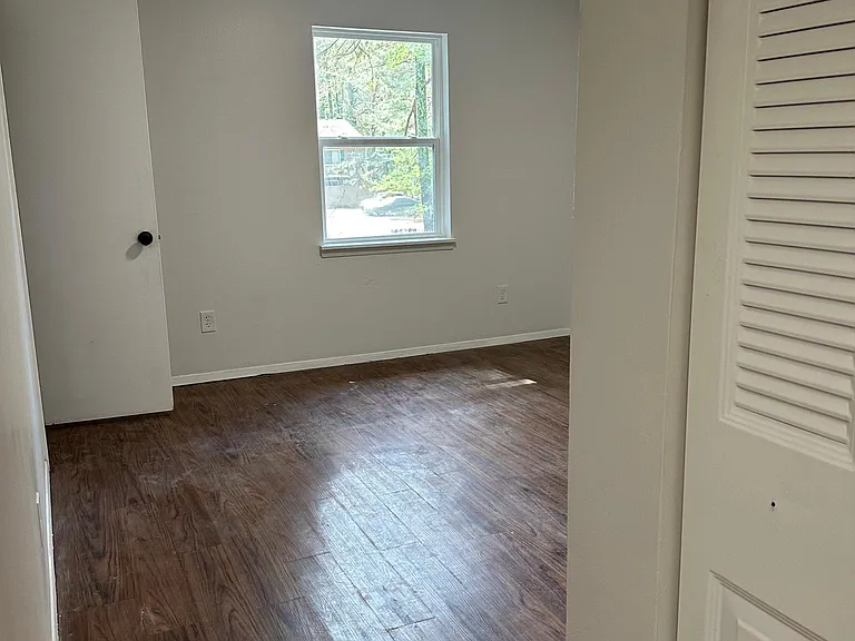 6339 Holcomb Way #D — Photo 20