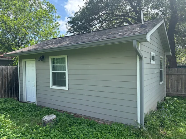 331 Waxwood Ln, San Antonio, TX 78216