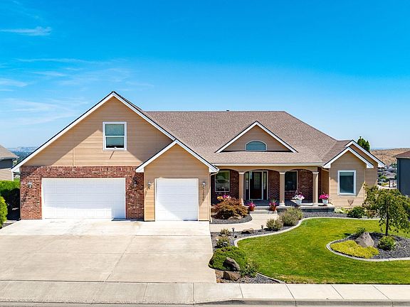 2nd image of 1626 Meadow Hills Dr