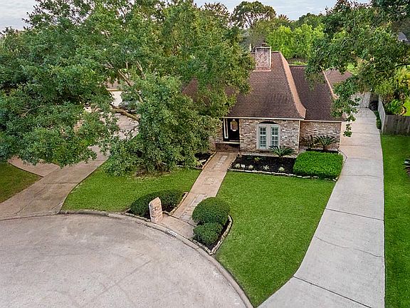 2nd image of 8430 Burwood Park Dr