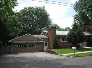 21 James St, Wayne, NJ 07470