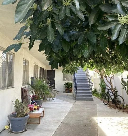 1641 S Westgate Ave #8 — Photo 8