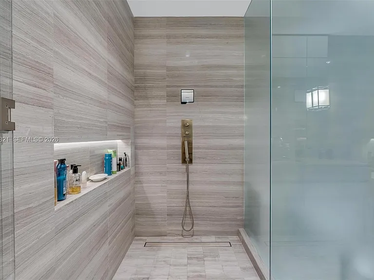 18975 Collins Ave #2802 — Photo 34