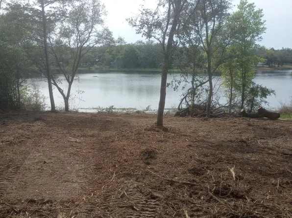 Banks Dr, Southport, FL 32409