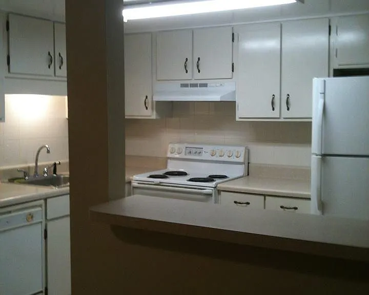 200 Maitland Ave #18 — Photo 17