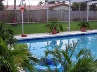 1099 Stoneway Ln, West Palm Beach, FL 33417