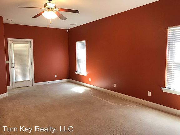 3rd image of 5179 Yorkshire Dr