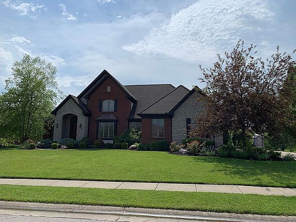 2nd image of 11007 Arcaro Ln
