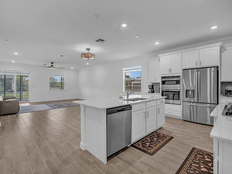 19270 Rolling Acres Rd — Photo 5