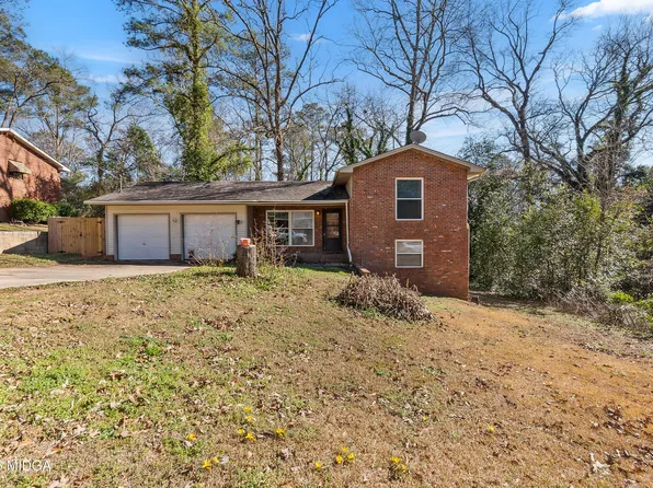 108 Woodsdale Dr, Warner Robins, GA 31088