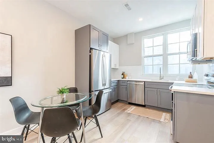 3919 Ridge Ave #101 — Photo 12