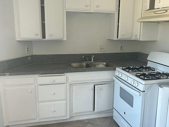 2nd image of 2344 Vandalia Ave #1