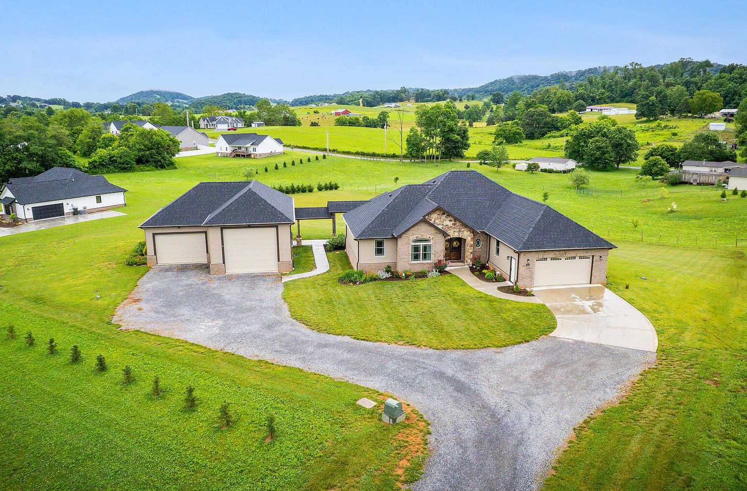 563 Pleasant Valley Rd, Jonesborough, TN 37659 Zillow