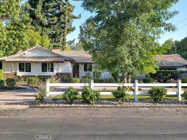 23154 Mariano St, Woodland Hills, CA 91367