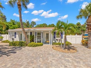 6872 Gulf Winds Dr APT 2, St Pete Beach, FL 33706