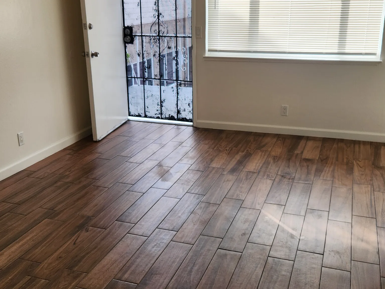 1730 Alcatraz Ave — Photo 4