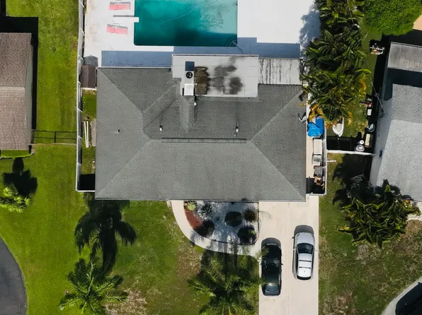 6719 Eastview Drive, Lake Worth, FL 33462