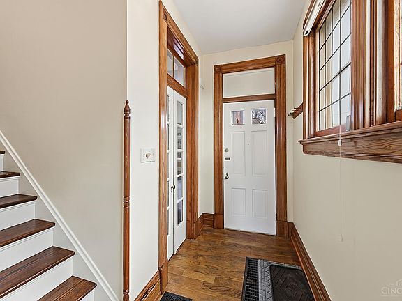 4th image of 349 Wood Ave
