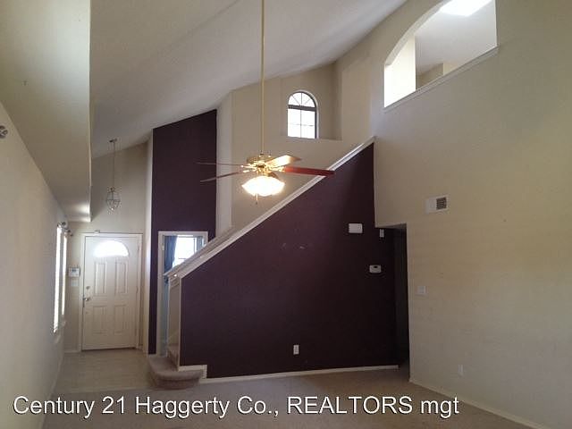 2nd image of 11920 Mesquite Rock Dr