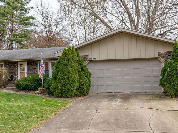 2nd image of 52170 Woodridge Dr