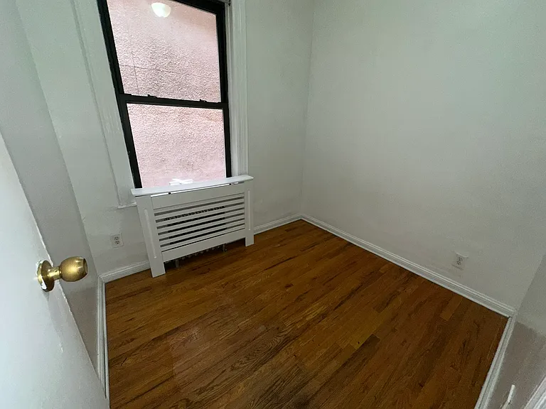 1455 Broadway #2B — Photo 3
