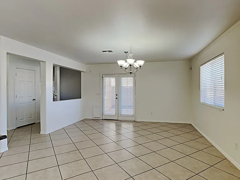 17522 W Calavar Rd — Photo 5