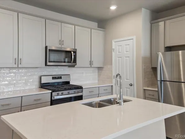 6372 N Lisbon Street, Aurora, CO 80019