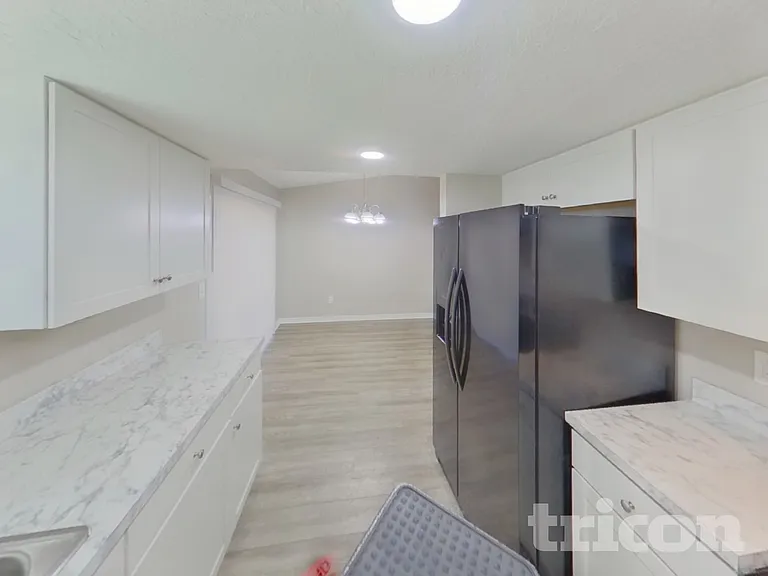 707 Climate Dr — Photo 5